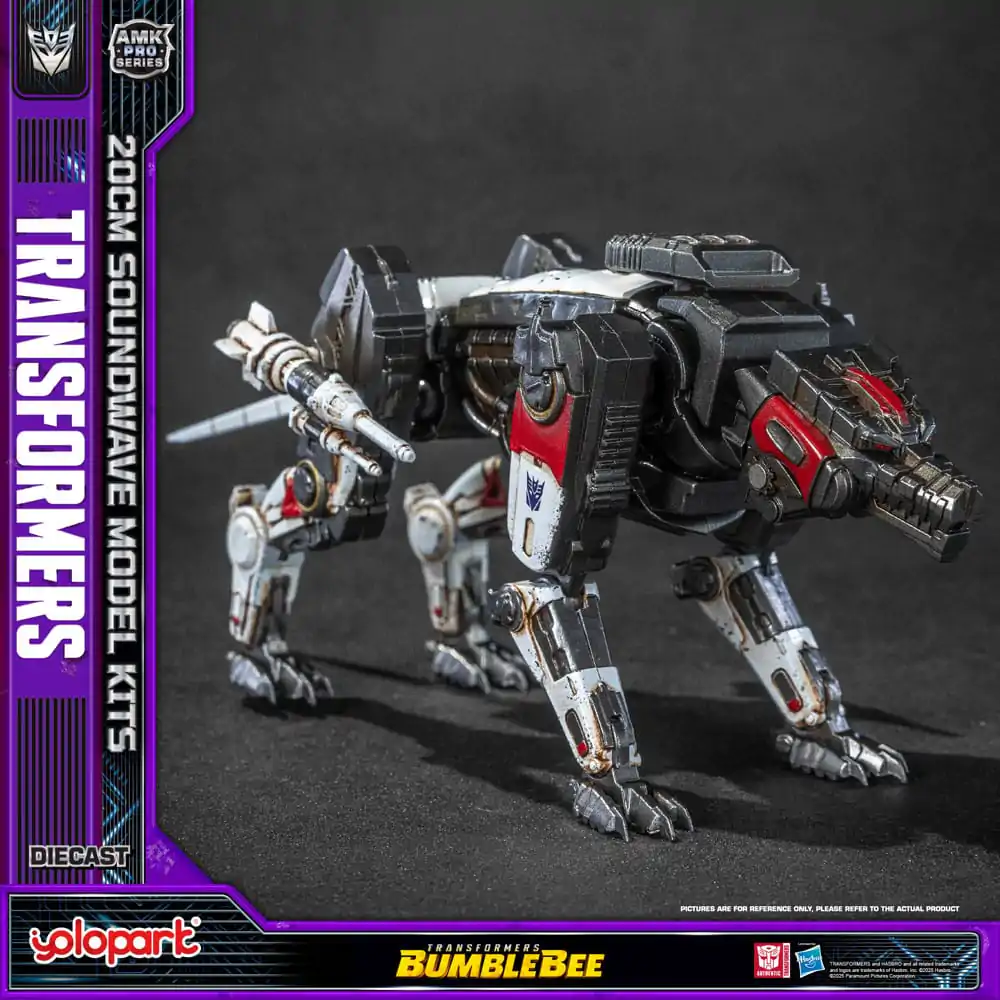 Transformers: Bumblebee AMK Pro Series Plastikowy Zestaw Modelarski Soundwave (Wersja Zagraniczna) 20 cm zdjęcie produktu