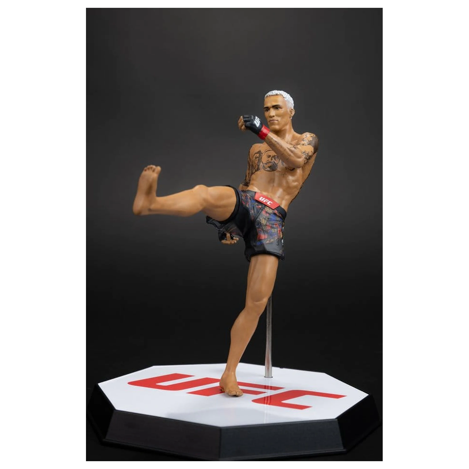 UFC Posed PVC Statuetka Charles Oliveira 17 cm zdjęcie produktu