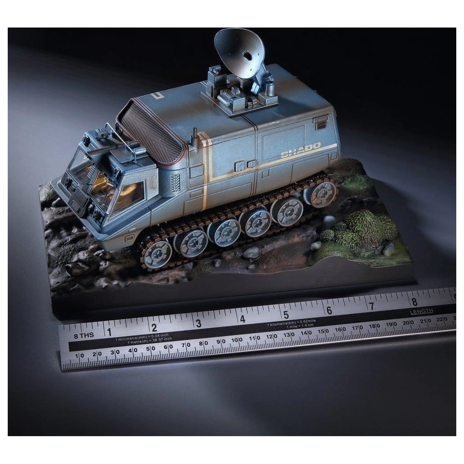 Model odlewanego UFO S.H.A.D.O. Mobile (z Radarem) 17 cm zdjęcie produktu