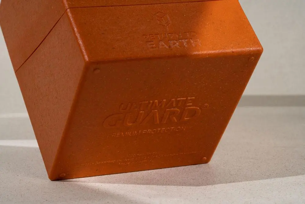 Ultimate Guard Return To Earth Boulder Etui na talię 100+ Standard Size Pomarańczowy zdjęcie produktu