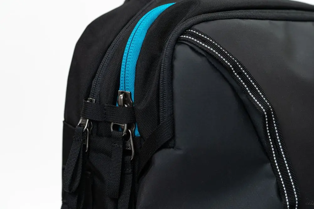 Plecak Ultimate Guard Backpack Vago 28 Journey Czarno-Petrol zdjęcie produktu