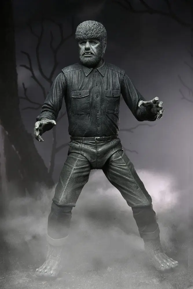 Universal Monsters Figurka Akcji Ultimate The Wolf Man (Black & White) 18 cm zdjęcie produktu