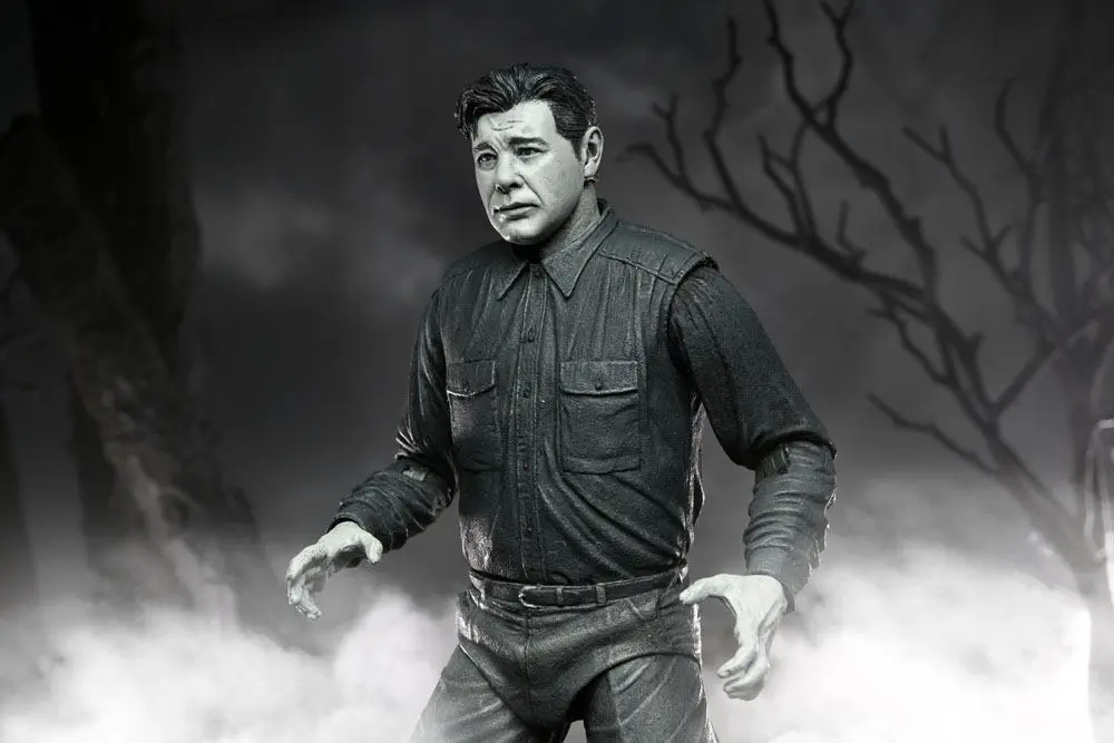 Universal Monsters Figurka Akcji Ultimate The Wolf Man (Black & White) 18 cm zdjęcie produktu