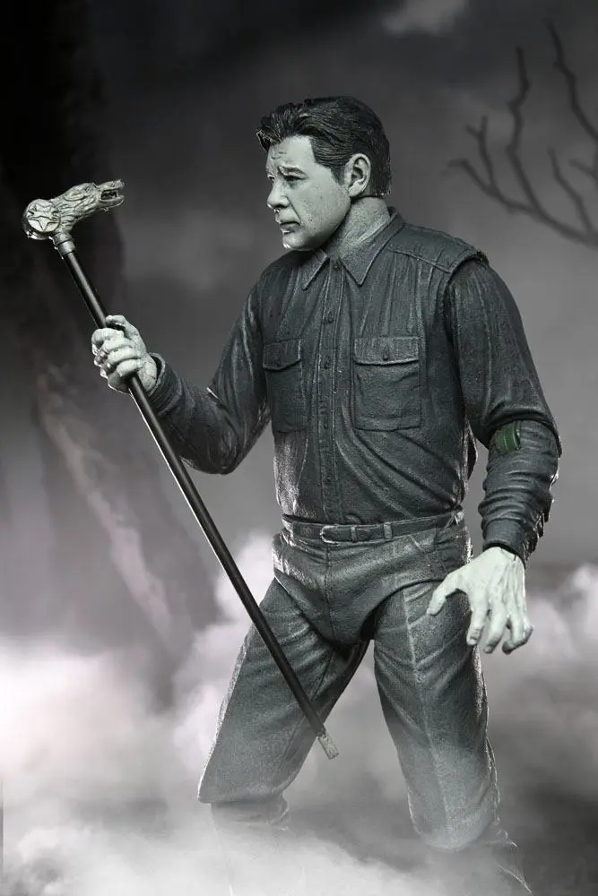 Universal Monsters Figurka Akcji Ultimate The Wolf Man (Black & White) 18 cm zdjęcie produktu