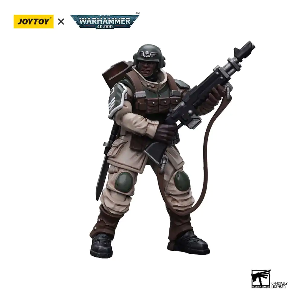 Figurka Akcji Warhammer 40k 1/18 Astra Militarum Cadian Command Squad Veteran ze Sztandarem Pułkowym 12 cm zdjęcie produktu