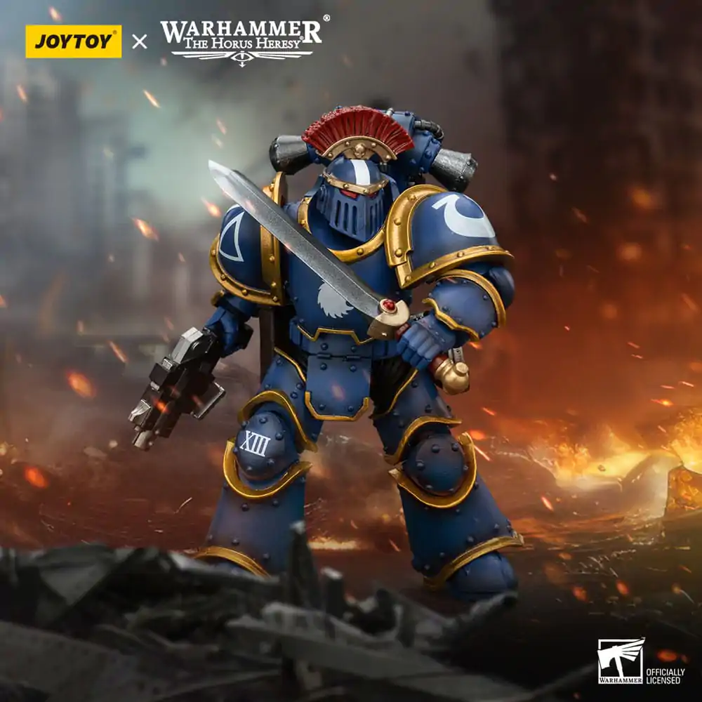 Warhammer The Horus Heresy Figurka Akcji 1/18 Legion Ultramarines MKIII Tactical Squad Sierżant z Power Sword 12 cm zdjęcie produktu