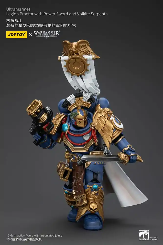 Warhammer The Horus Heresy Figurka Akcji 1/18 Ultramarines Legion Praetor z mieczem energetycznym i Volkite Serpenta 12 cm zdjęcie produktu