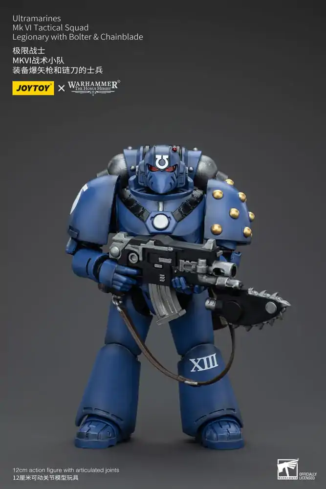 Warhammer The Horus Heresy Figurka Akcji 1/18 Ultramarines MK VI Tactical Squad Legionista z Bolterem i Piłą Łańcuchową 12 cm zdjęcie produktu