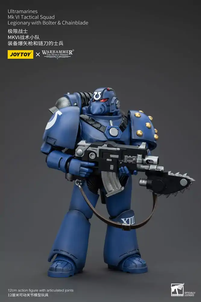 Warhammer The Horus Heresy Figurka Akcji 1/18 Ultramarines MK VI Tactical Squad Legionista z Bolterem i Piłą Łańcuchową 12 cm zdjęcie produktu