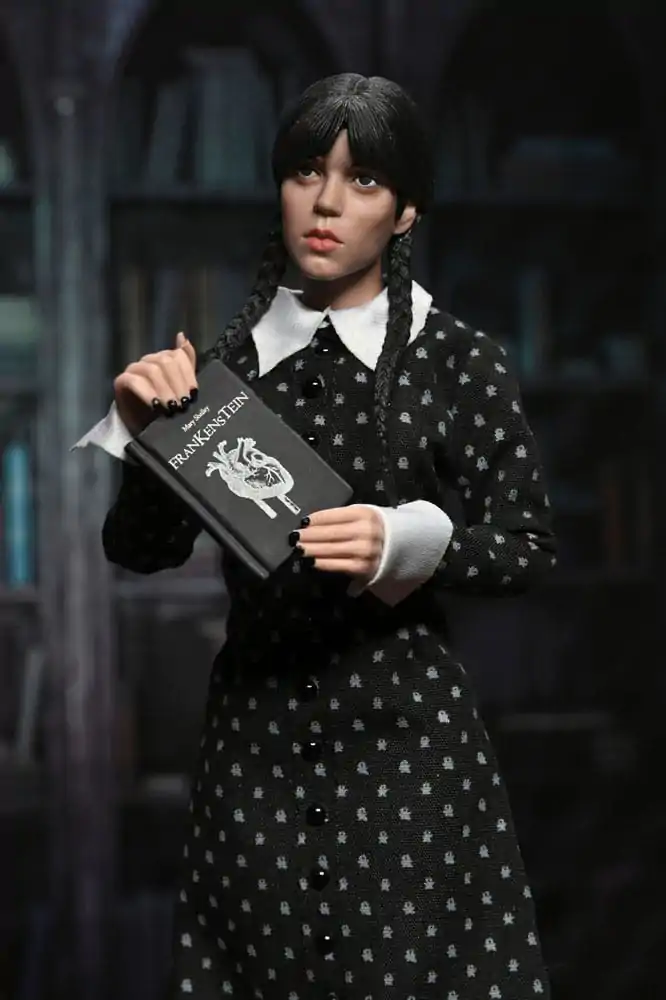 Figurka Akcji Wednesday Wednesday (Classic Dress) 20 cm zdjęcie produktu