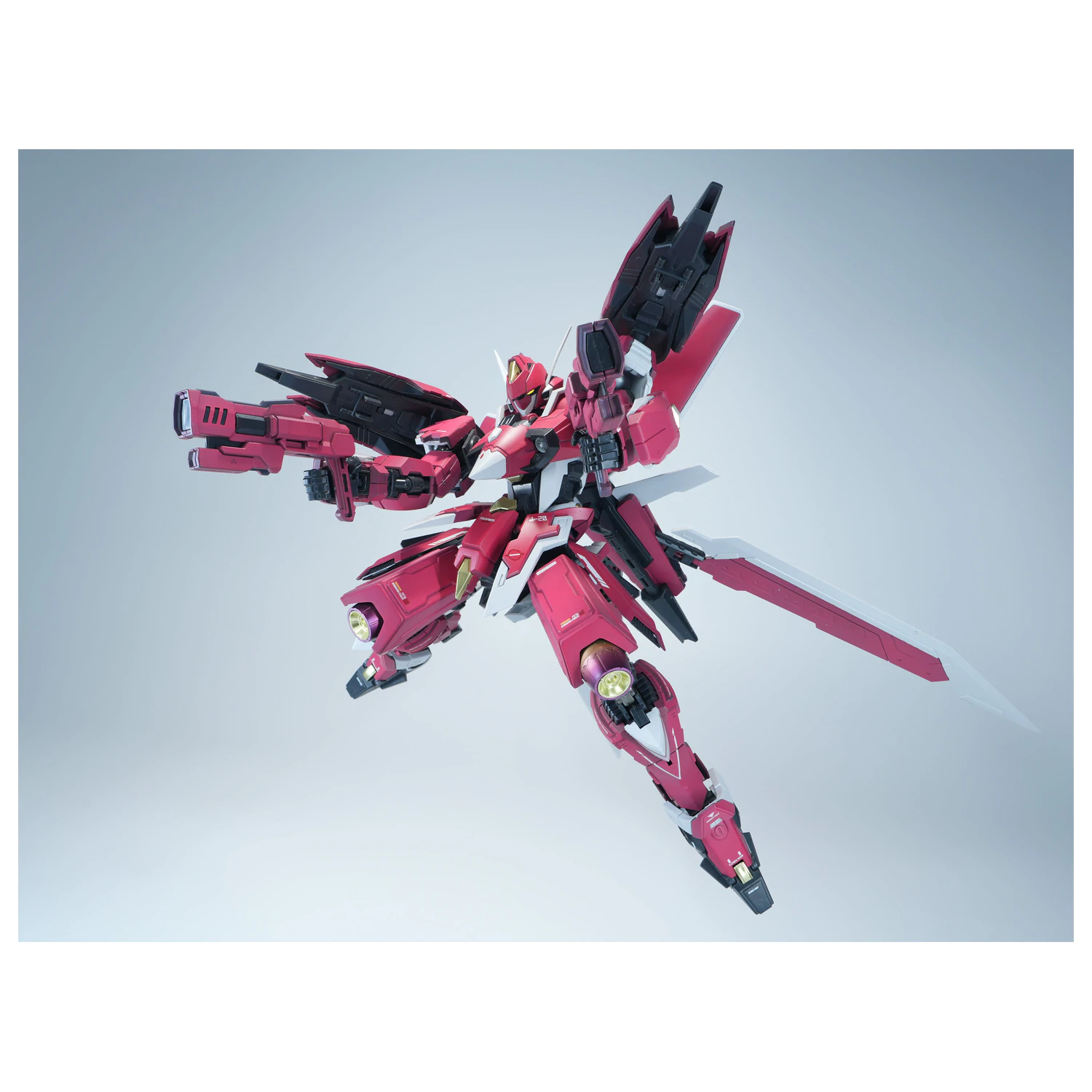 X-PLAY J-20 Cang Wei Crimson Flowing Gold Model Kit 21cm zdjęcie produktu