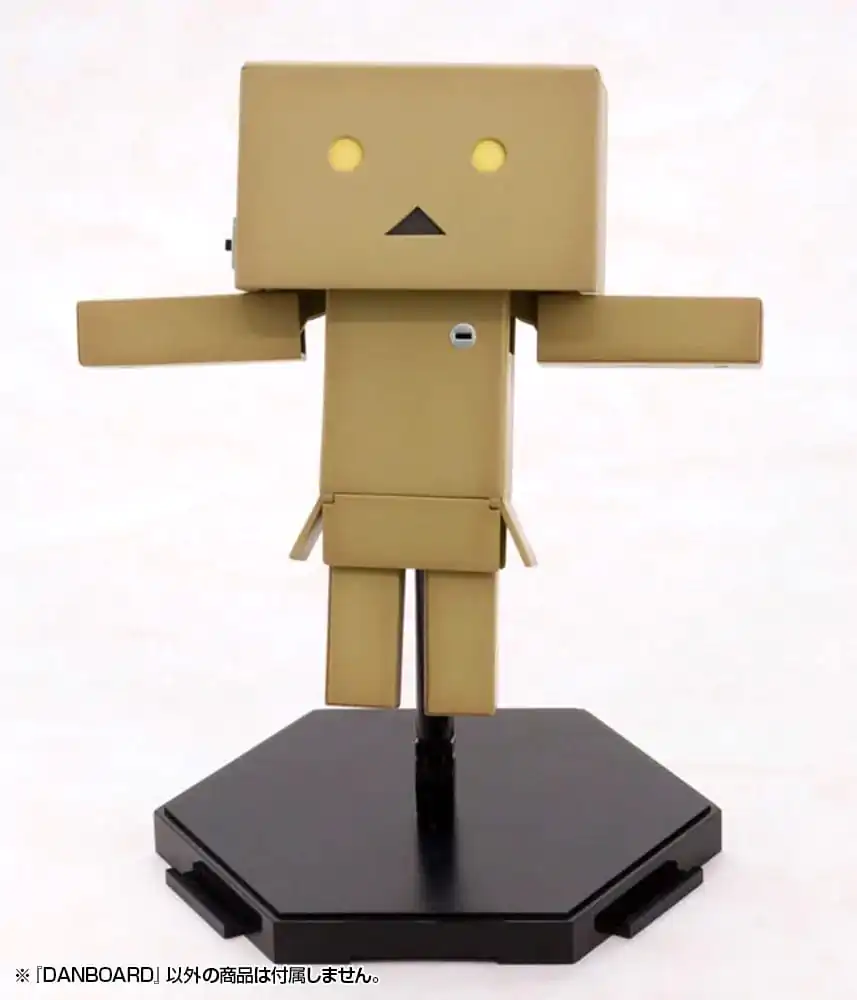 Yotsubato! Plastikowy Zestaw Modelarski Danboard 13 cm zdjęcie produktu