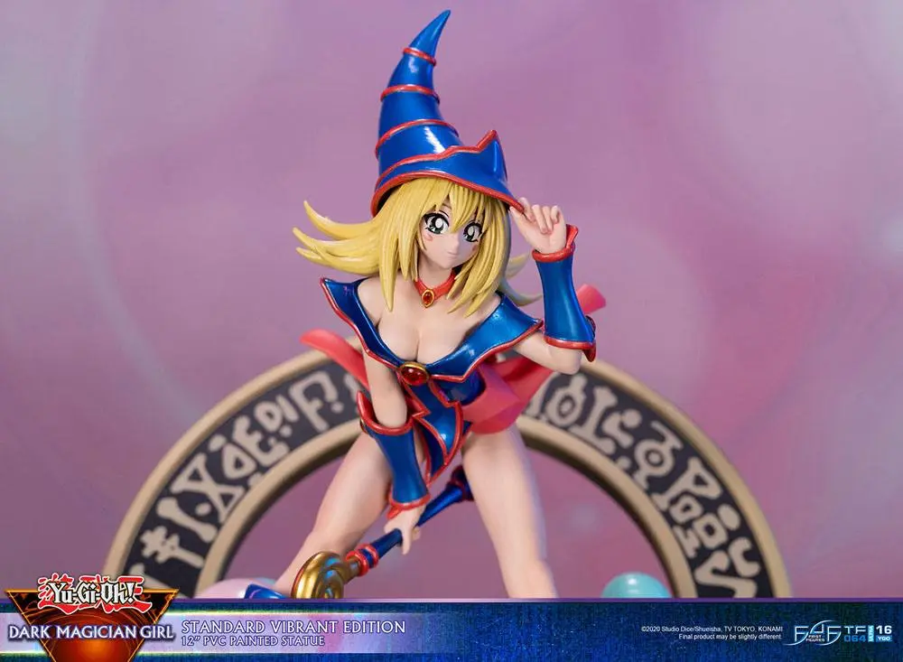 Yu-Gi-Oh! PVC Statua Mroczna Magiczka Standard Vibrant Edition 30 cm zdjęcie produktu