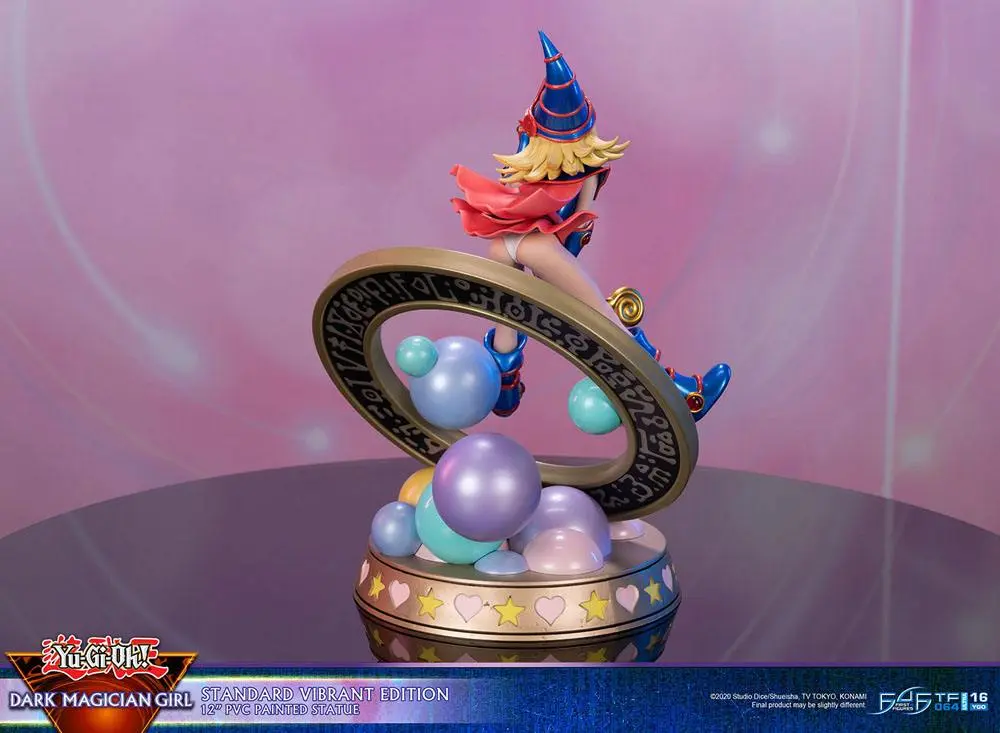 Yu-Gi-Oh! PVC Statua Mroczna Magiczka Standard Vibrant Edition 30 cm zdjęcie produktu