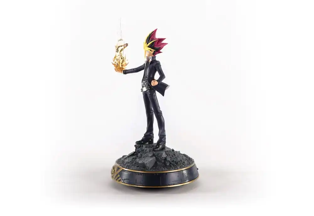 Yu-Gi-Oh! Statua Yami Yugi 31 cm zdjęcie produktu