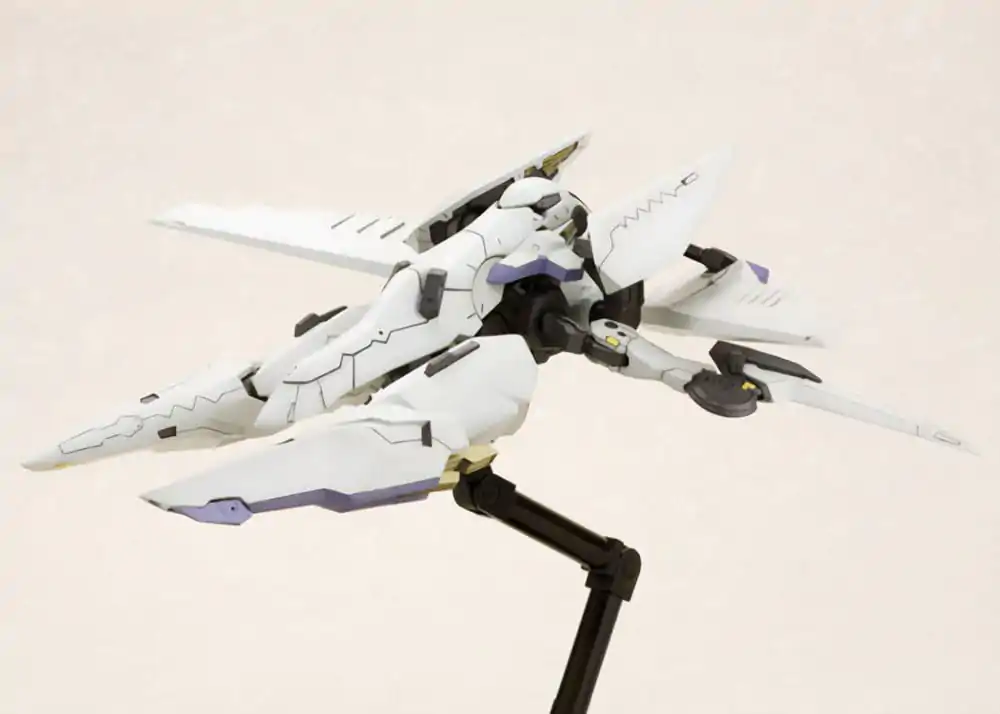 Zone of the Enders The 2nd Runner Plastic Model Kit Vic Viper 18 cm zdjęcie produktu