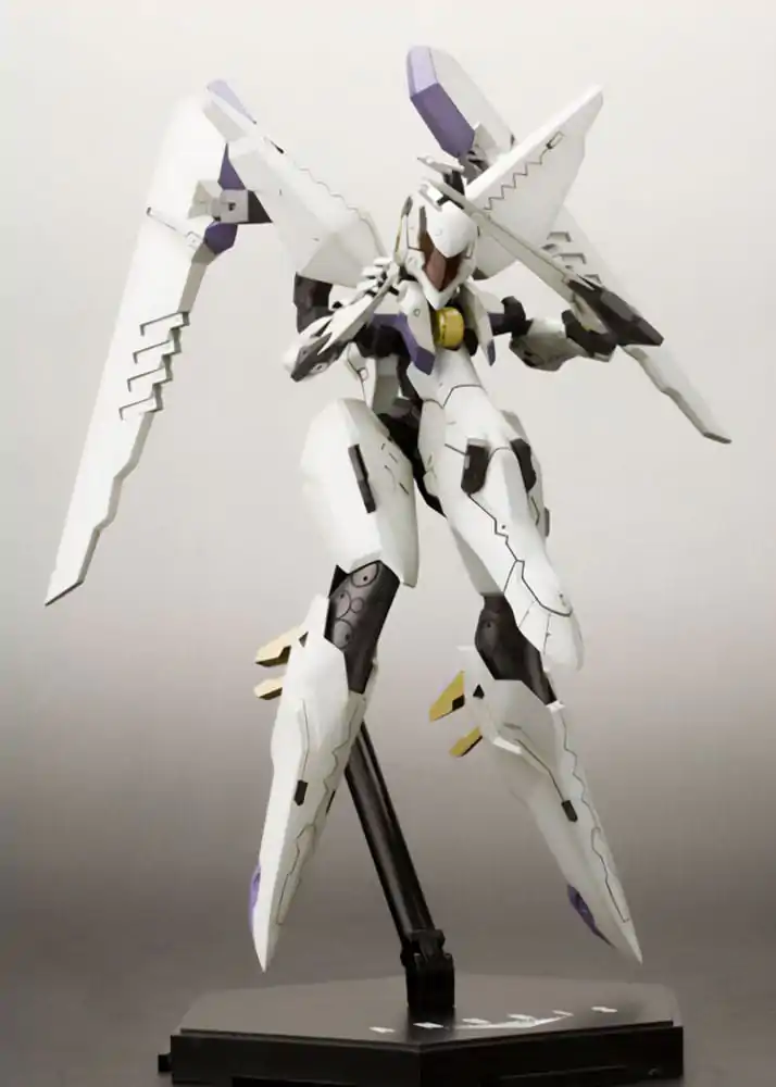 Zone of the Enders The 2nd Runner Plastic Model Kit Vic Viper 18 cm zdjęcie produktu