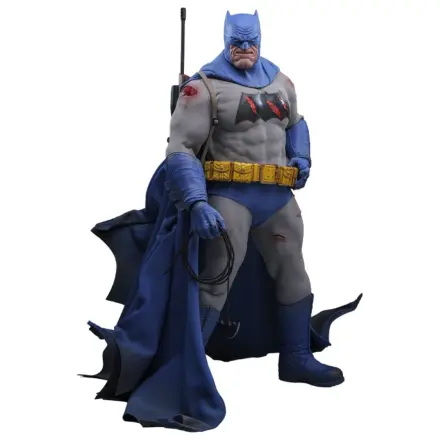 Batman: The Dark Knight Returns Comic Masterpiece figurka akcji 1/6 Batman (wersja uszkodzona w walce) 32 cm zdjęcie produktu