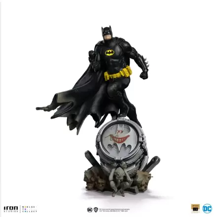 DC Comics BDS Art Scale Statua 1/10 Batman Deluxe (Black Version Exclusive) heo EU Exclusive 30 cm termékfotója