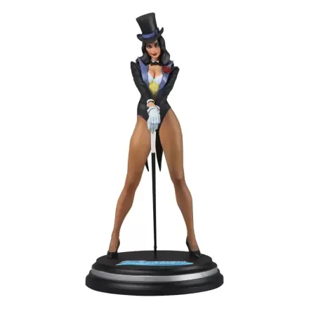 DC Direct DC Cover Girls Resin Statue Zatanna autorstwa J. Scott Campbell 23 cm termékfotója