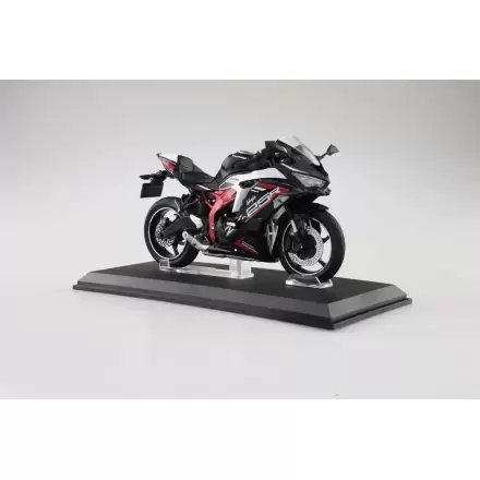 Diecast Bike Series Statuetka 1/12 Kawasaki Ninja ZX-25R Metallic Spark Black×Peal Flat Stardust White 16 cm termékfotója